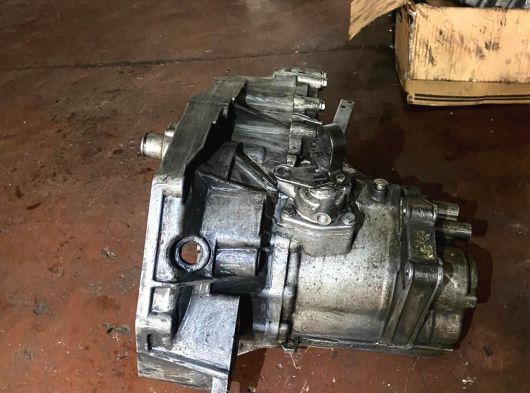 Transporter t4 2.5tdi çıkma şanzuman t4 2.5 çıkma şanzuman